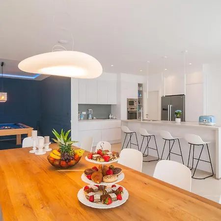 Gorgeous In With Kitchen Holiday home Splitska