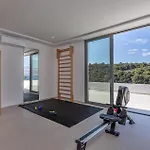Awesome In With Sauna * Splitska
