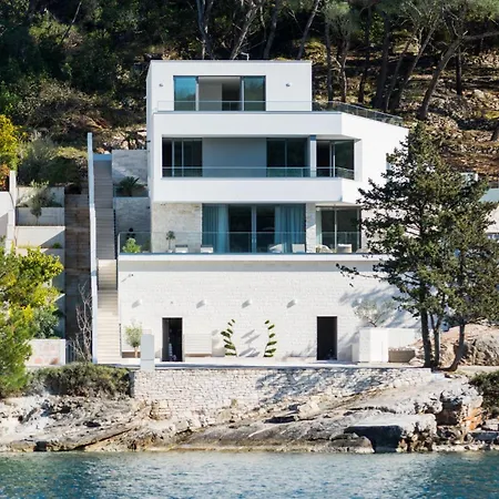 Awesome In With Sauna * Splitska