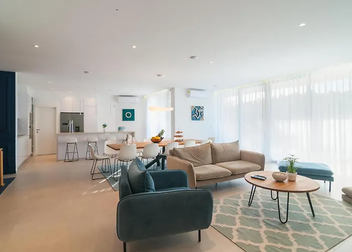 Nyaraló Awesome In With Sauna