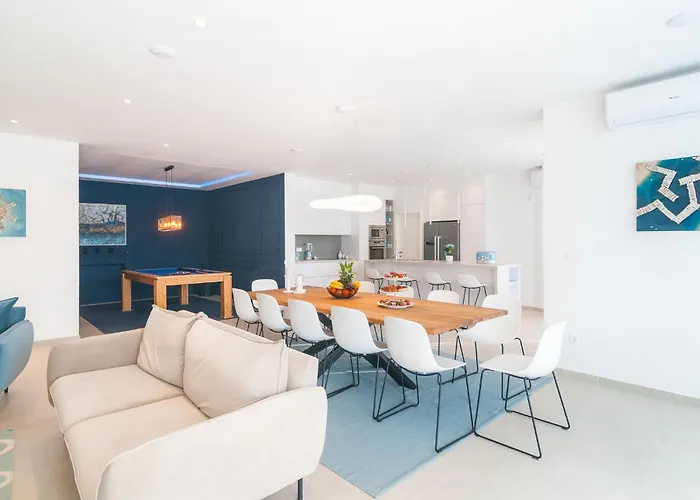 Nyaraló Awesome In With Sauna *