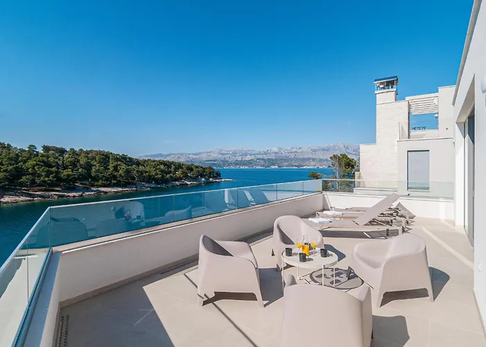 Awesome In With Sauna Splitska