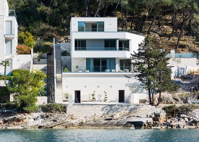 Awesome In With Sauna * Splitska